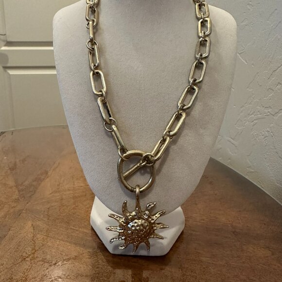 Gold-tone chunky link chain necklace with a sun pendant - Picture 1 of 9